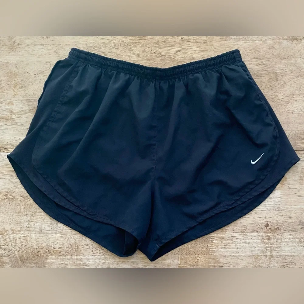 Nike Dri Fit Tempo Women’s Sz XL Black‎ Athletic Shorts